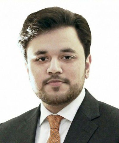 Portrait of Hashir I. Qureshi, Co-Founder & Managing Partner